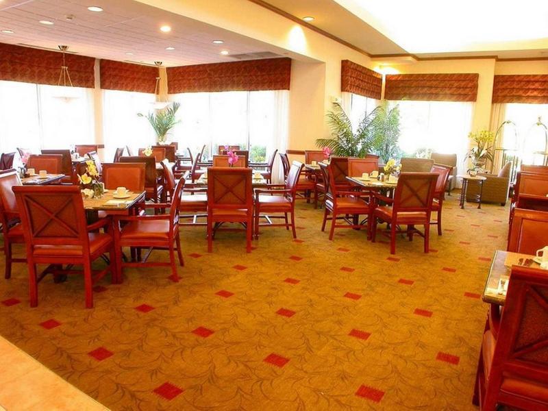 Hilton Garden Inn And Fayetteville Convention Center Экстерьер фото